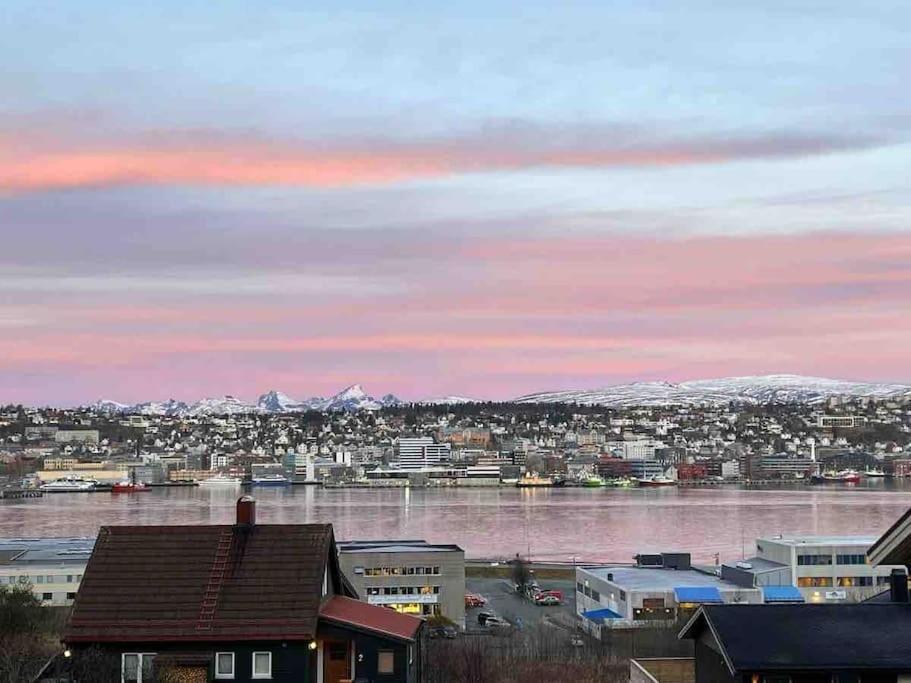Cosy Flat Near Cable Car And The Arctic Cathedral Tromsø Exterior foto